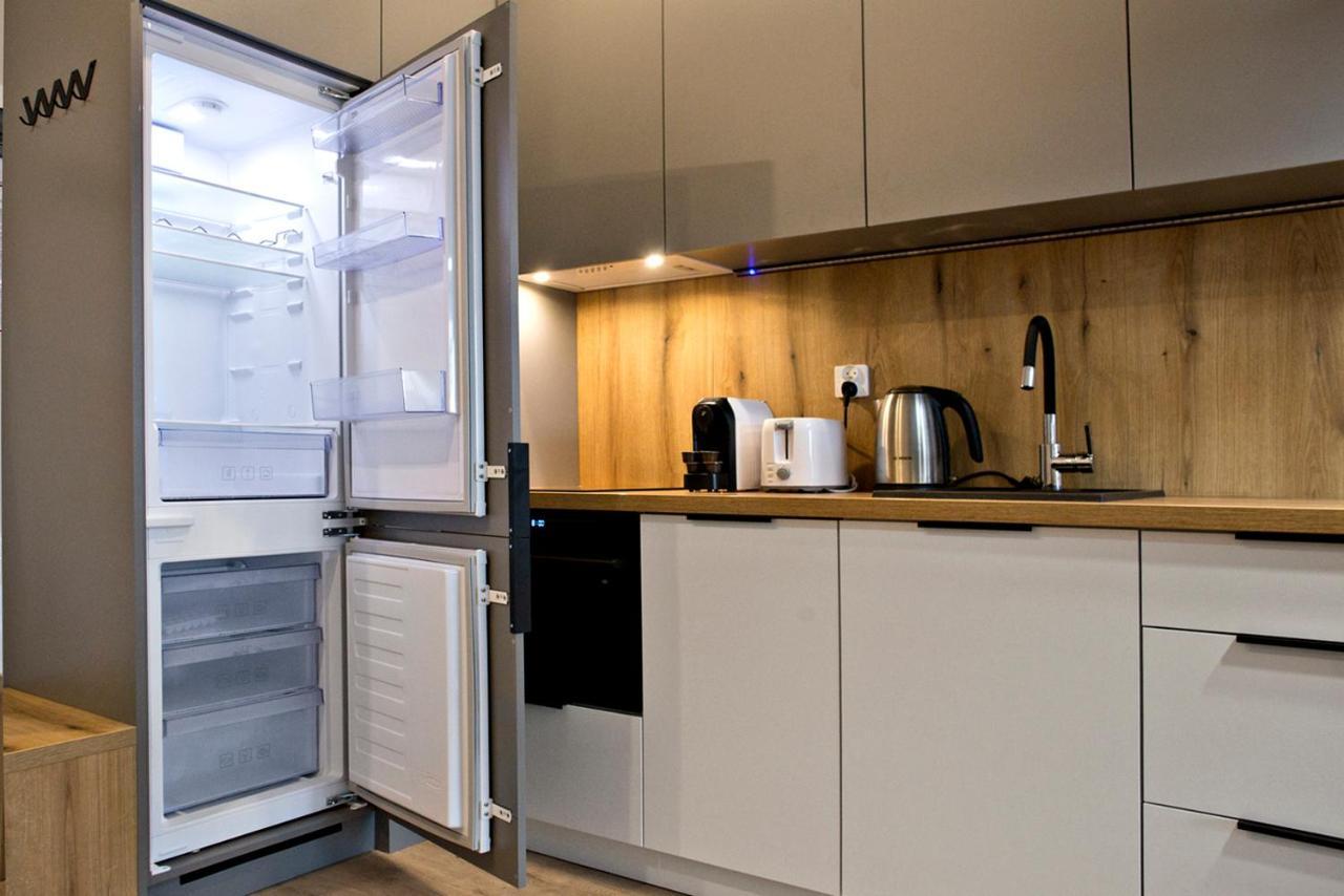 Komputerowa Serviced Apartments By P&O Варшава Екстериор снимка