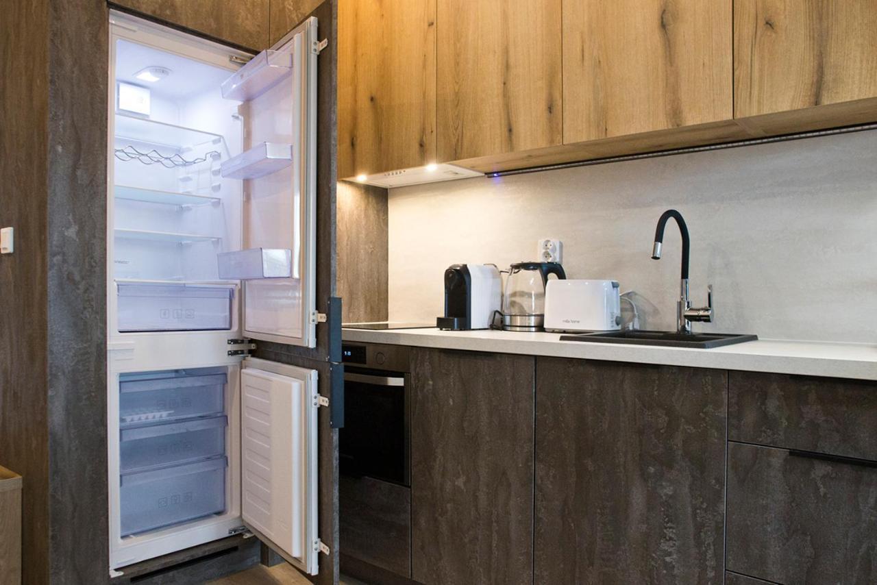 Komputerowa Serviced Apartments By P&O Варшава Екстериор снимка